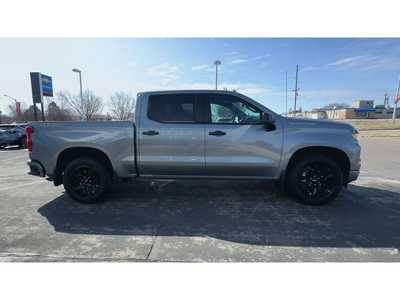 2023 Chevrolet 1500 Crew Cab, $35995. Photo 9