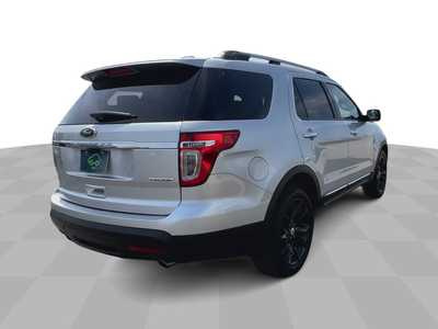2013 Ford Explorer, $11995. Photo 8