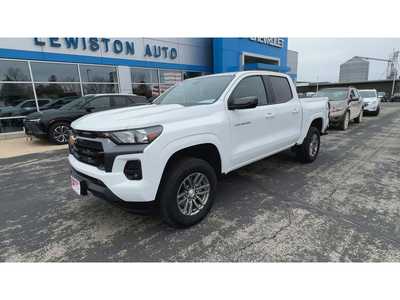 2023 Chevrolet Colorado Crew Cab, $35995. Photo 4