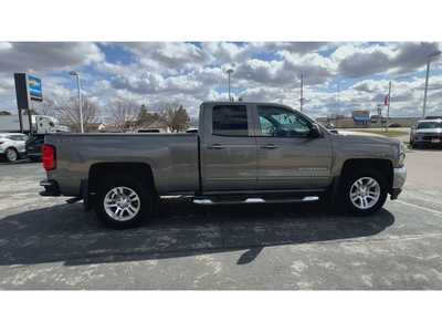 2017 Chevrolet 1500 Ext Cab, $20995. Photo 9