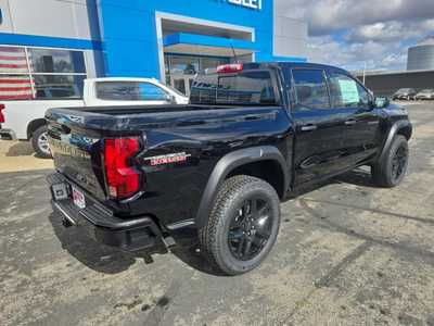2024 Chevrolet Colorado Crew Cab, $40390. Photo 3