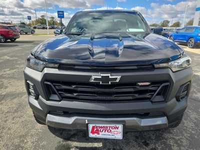2024 Chevrolet Colorado Crew Cab, $40390. Photo 8