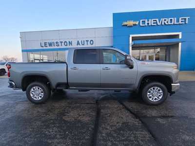 2025 Chevrolet 3500 Crew Cab, $61925. Photo 2