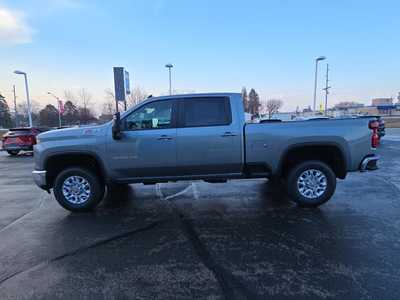 2025 Chevrolet 3500 Crew Cab, $61925. Photo 6