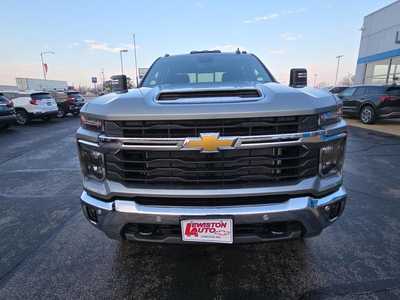 2025 Chevrolet 3500 Crew Cab, $61925. Photo 8