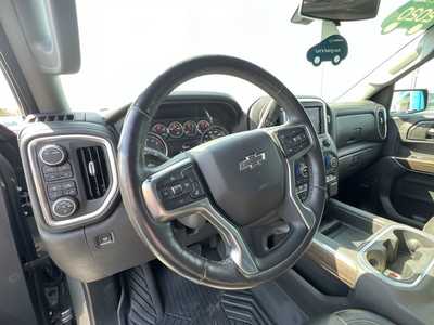 2020 Chevrolet 1500 Crew Cab, $31495. Photo 10