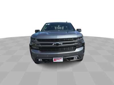 2020 Chevrolet 1500 Crew Cab, $31495. Photo 3