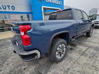 2025 Chevrolet 3500 Crew Cab, $62790. Photo 3