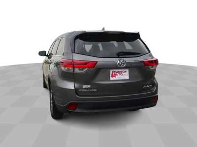 2018 Toyota Highlander, $18995. Photo 7
