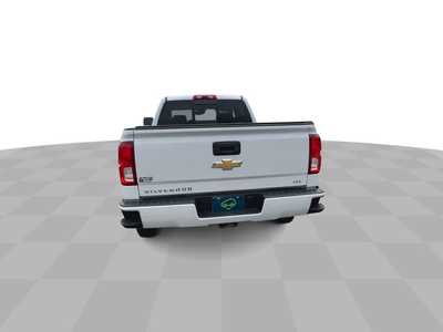 2017 Chevrolet 1500 Crew Cab, $28995. Photo 7