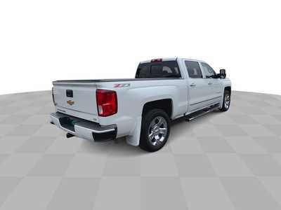 2017 Chevrolet 1500 Crew Cab, $28995. Photo 8
