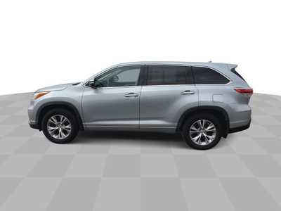 2015 Toyota Highlander, $12995. Photo 5