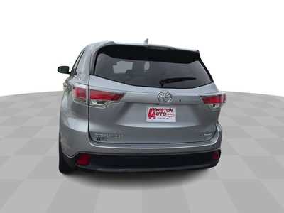 2015 Toyota Highlander, $12995. Photo 7