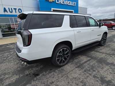 2025 Chevrolet Suburban, $79905. Photo 3