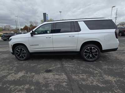 2025 Chevrolet Suburban, $79905. Photo 6