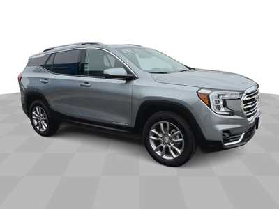 2024 GMC Terrain, $30995. Photo 2