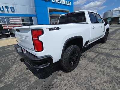 2025 Chevrolet 3500 Crew Cab, $72980. Photo 3