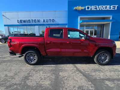 2025 Chevrolet Colorado Crew Cab, $40860. Photo 2