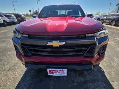2025 Chevrolet Colorado Crew Cab, $40860. Photo 8