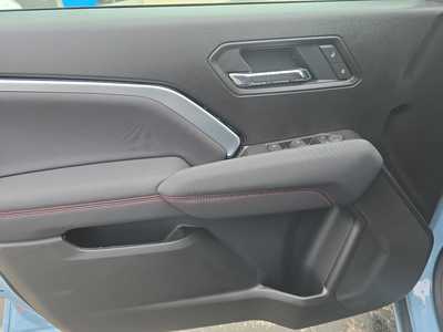 2025 Chevrolet Colorado Crew Cab, $44715. Photo 9