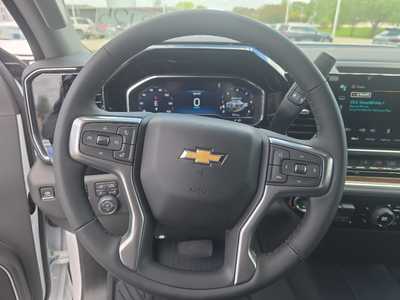 2025 Chevrolet 3500 Crew Cab, $62125. Photo 12