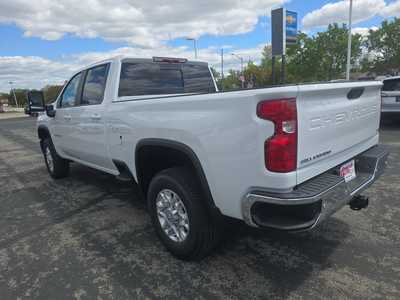 2025 Chevrolet 3500 Crew Cab, $62125. Photo 5