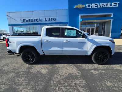 2025 Chevrolet Colorado Crew Cab, $47090. Photo 2