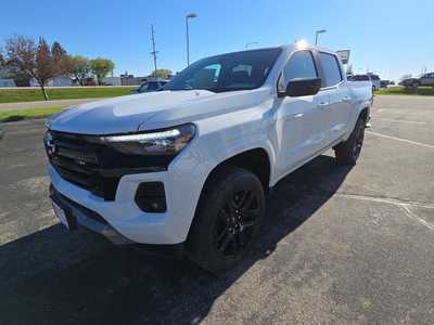 2025 Chevrolet Colorado Crew Cab, $47090. Photo 7