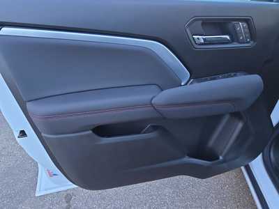 2025 Chevrolet Colorado Crew Cab, $47090. Photo 9