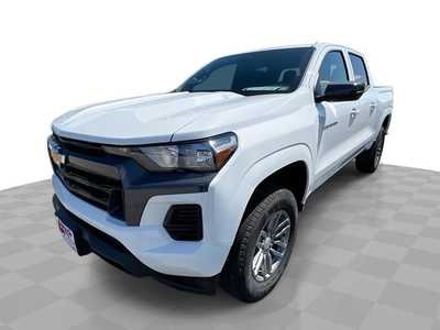 2025 Chevrolet Colorado Crew Cab, $39365. Photo 1