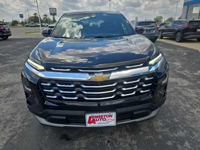 2026 Chevrolet Equinox, $34785. Photo 8