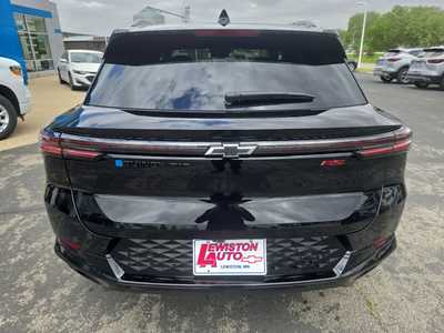 2025 Chevrolet Equinox, $44390. Photo 4