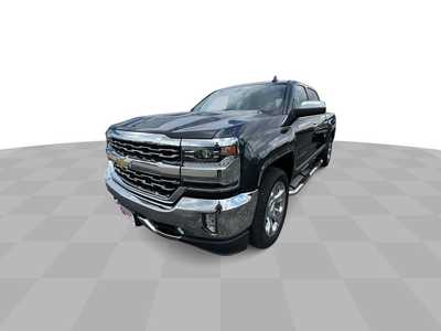 2018 Chevrolet 1500 Crew Cab, $26995. Photo 1