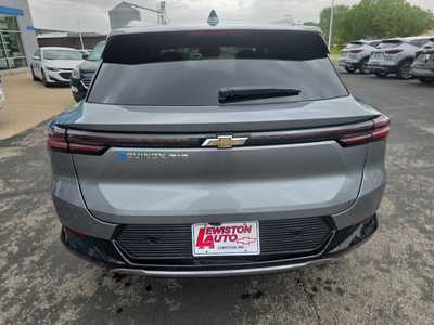 2025 Chevrolet Equinox, $42890. Photo 4