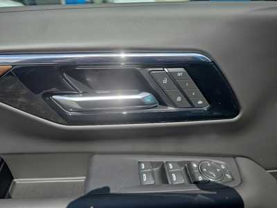 2025 Chevrolet Suburban, $93730. Photo 10