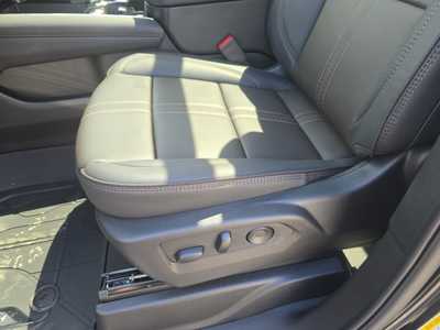 2025 Chevrolet Suburban, $93730. Photo 12