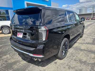 2025 Chevrolet Suburban, $93730. Photo 3