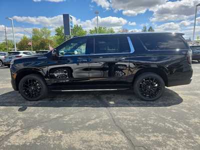 2025 Chevrolet Suburban, $93730. Photo 6