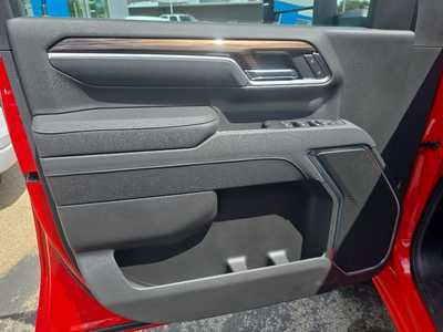 2025 Chevrolet 3500 Crew Cab, $62125. Photo 9