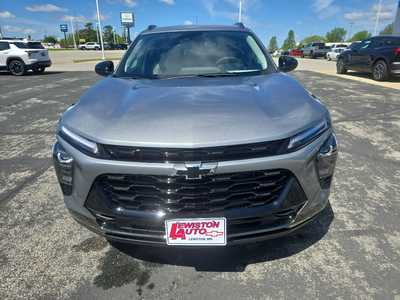 2025 Chevrolet Trax, $26690. Photo 8