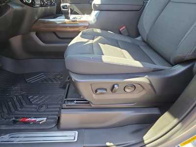 2025 Chevrolet 1500 Crew Cab, $57580. Photo 12