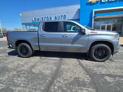 2025 Chevrolet 1500 Crew Cab, $57580. Photo 2