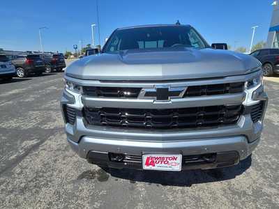 2025 Chevrolet 1500 Crew Cab, $57580. Photo 8