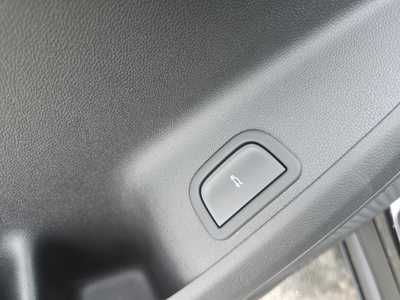 2025 Chevrolet Traverse, $46045. Photo 11