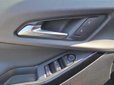 2025 Chevrolet Equinox, $34925. Photo 10