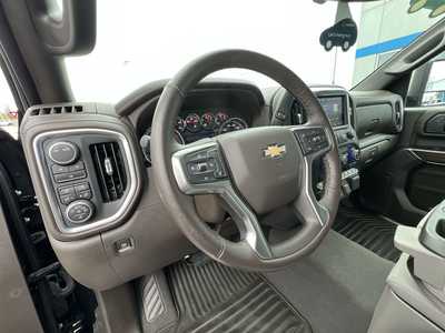 2022 Chevrolet 3500 Crew Cab, $56995. Photo 10