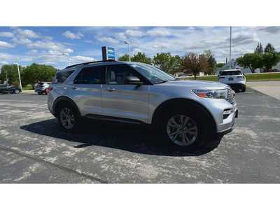 2021 Ford Explorer, $28995. Photo 2
