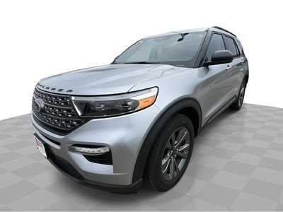 2021 Ford Explorer, $28995. Photo 1