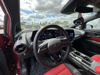 2024 Chevrolet Equinox, $32995. Photo 10