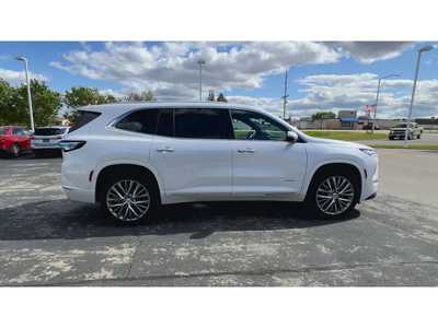 2025 Buick Enclave, $58995. Photo 9